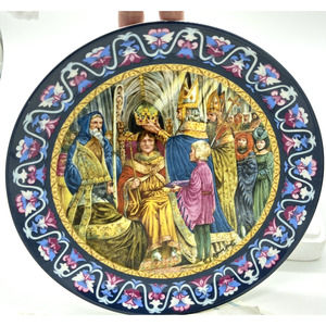 Vtg Wedgwood Bone China England Arthur Crowned King Certificates Included 9"‎